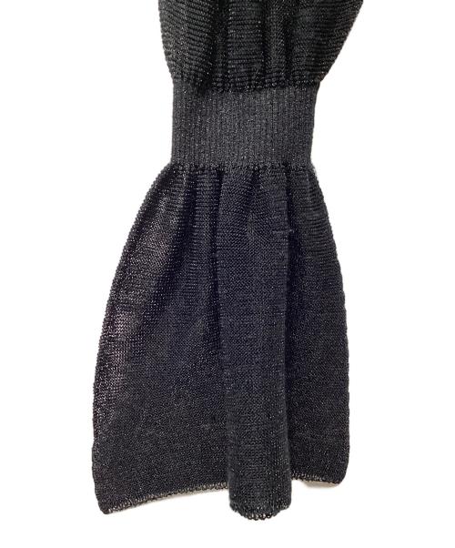 CFCL（シーエフシーエル）CFCL (シーエフシーエル) FLUTED LUCENT GLITTER MARIE SLEEVE TOP ブラック サイズ:1の古着・服飾アイテム
