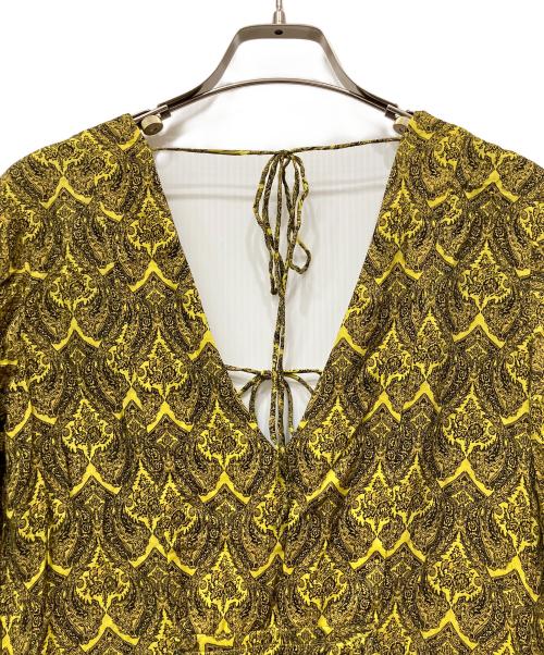 Uhr（ウーア）Uhr (ウーア) PAISLEY DRESS イエロー サイズ:36の古着・服飾アイテム