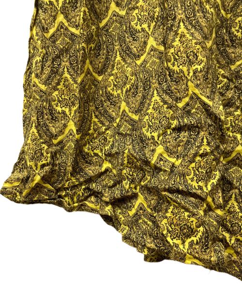 Uhr（ウーア）Uhr (ウーア) PAISLEY DRESS イエロー サイズ:36の古着・服飾アイテム
