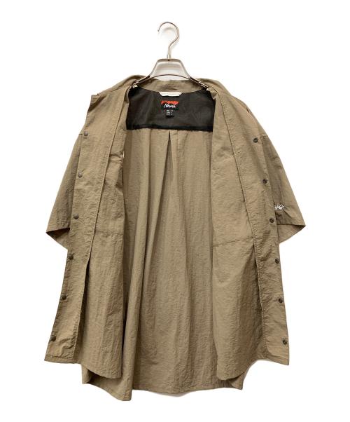 WIND AND SEA（ウィンダンシー）WIND AND SEA (ウィンダンシー) NANGA (ナンガ) NYLON TUSSER SHIRT ベージュ サイズ:XLの古着・服飾アイテム