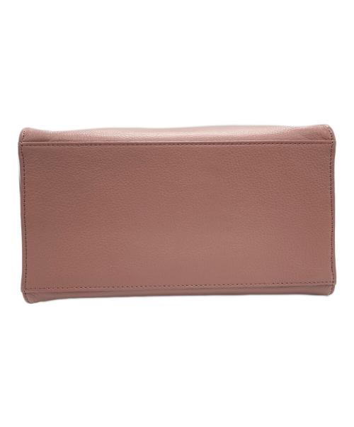 BLUE LABEL CRESTBRIDGE（ブルーレーベルクレストブリッジ）BLUE LABEL CRESTBRIDGE (ブルーレーベルクレストブリッジ) メタルハンドルレザースクエアトートバッグ ピンクの古着・服飾アイテム