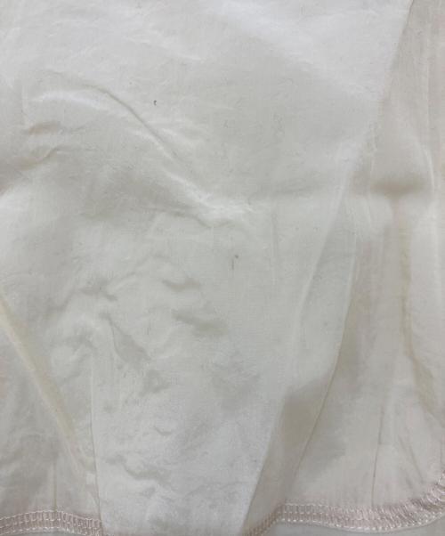 6(ROKU) BEAUTY&YOUTH（ロク ビューティーアンドユース）6(ROKU) BEAUTY&YOUTH (ロク ビューティーアンドユース) SUKE ZIP ANORAK アイボリー サイズ:FREEの古着・服飾アイテム