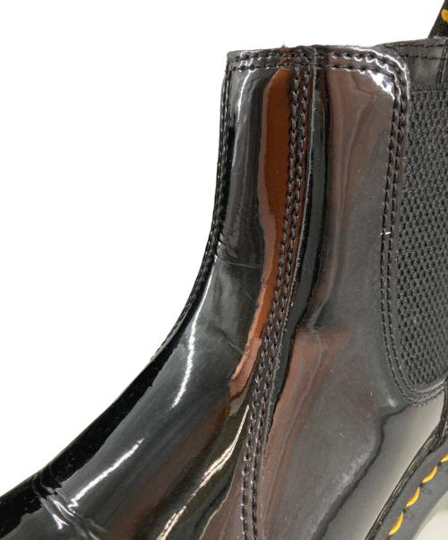 Dr.Martens（ドクターマーチン）Dr.Martens (ドクターマーチン) エナメル チェルシーブーツ ブラック サイズ:UK4の古着・服飾アイテム