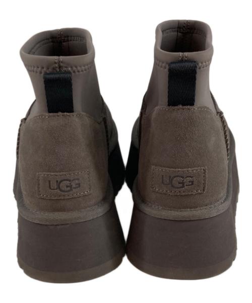 UGG（アグ）UGG (アグ) クラシック ミニ ディッパー ブラウン サイズ:25の古着・服飾アイテム