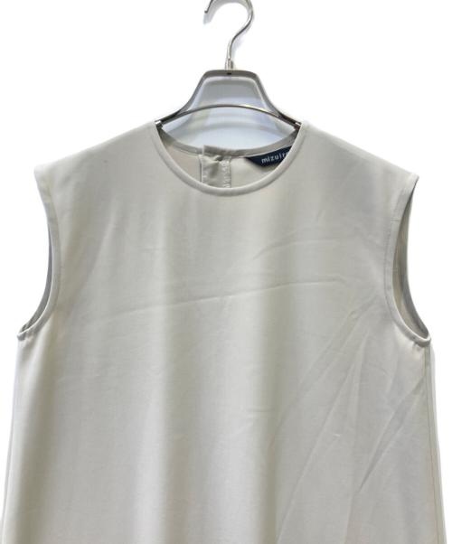 mizuiro-ind（ミズイロインド）mizuiro-ind (ミズイロインド) ノースリーブAラインワンピース ベージュ サイズ:FREEの古着・服飾アイテム