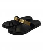 il Sandaloイルサンダロ）の古着「ゴールドプレートサムループサンダル」｜ブラック