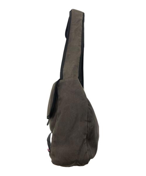 Acne studios（アクネ ストゥディオス）Acne studios (アクネ ストゥディオス) メッセンジャーバッグ グレーの古着・服飾アイテム