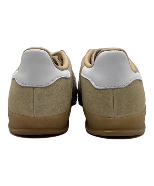 adidas（アディダス）adidas (アディダス) ローカットスニーカー ベージュ サイズ:23.5㎝の古着・服飾アイテム