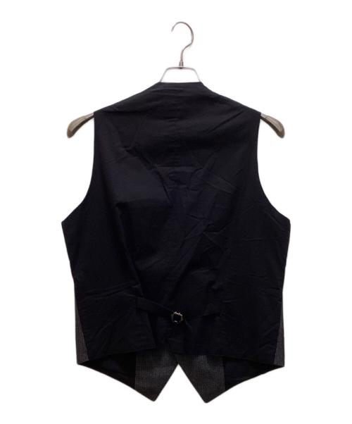 TAGLIATORE（タリアトーレ）TAGLIATORE (タリアトーレ) Brilla per il gusto (ブリッラ ペル イルグースト) コラボ BRIAN/F ジレ グレー サイズ:48の古着・服飾アイテム