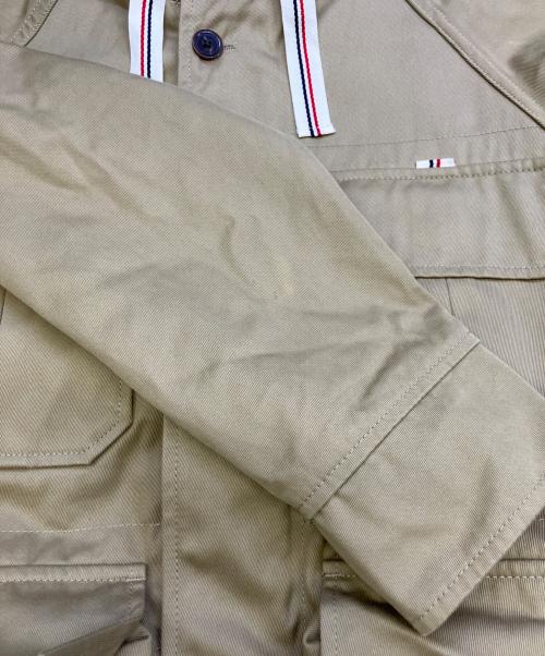 maison kitsune（メゾンキツネ）maison kitsune (メゾンキツネ) マウンテンパーカー ベージュ サイズ:Sの古着・服飾アイテム
