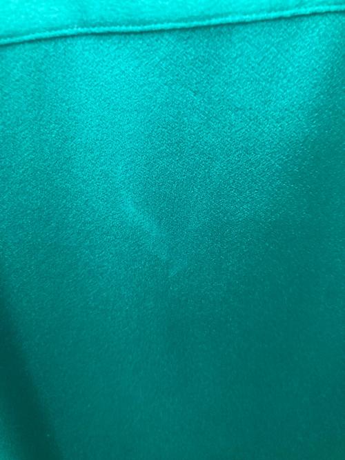 AMI Alexandre Mattiussi（アミアレクサンドルマテュッシ）AMI Alexandre Mattiussi (アミアレクサンドルマテュッシ) サテンシャツ グリーン サイズ:37の古着・服飾アイテム