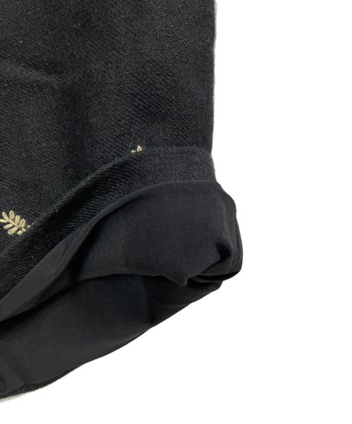 Embroidery Shop ONGON（オンゴン）Embroidery Shop ONGON (オンゴン) ウール バードベスト ブラック サイズ:FREEの古着・服飾アイテム