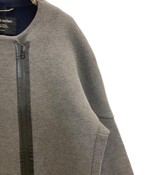 support surface（サポートサーフェス）support surface (サポートサーフェス) ノーカラーコート グレー サイズ:1の古着・服飾アイテム