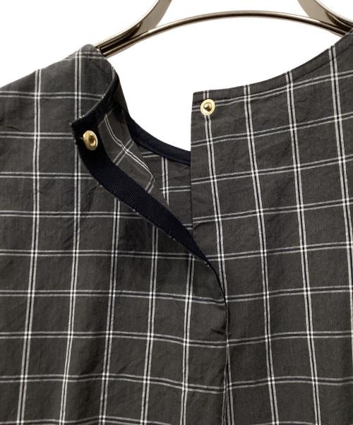 DRAWER（ドゥロワー）DRAWER (ドゥロワー) M.SUMMER1 チェックフレンチスリーブワンピース グレー サイズ:38の古着・服飾アイテム