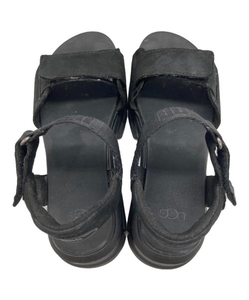 UGG（アグ）UGG (アグ) Snidel (スナイデル) ストラップサンダル ブラック サイズ:23cmの古着・服飾アイテム
