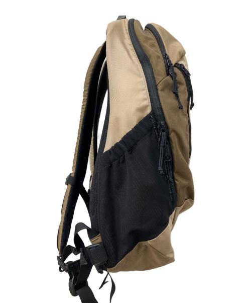 ARC'TERYX（アークテリクス）ARC'TERYX (アークテリクス) BEAMS BOY (ビームスボーイ) MANTIS 26L DAYPACK ベージュの古着・服飾アイテム