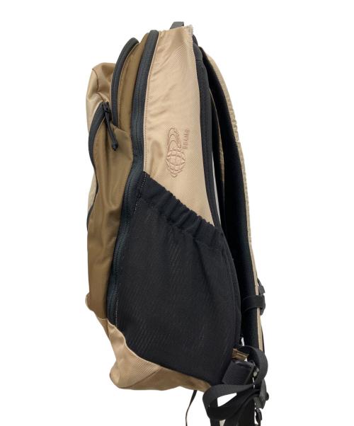 ARC'TERYX（アークテリクス）ARC'TERYX (アークテリクス) BEAMS BOY (ビームスボーイ) MANTIS 26L DAYPACK ベージュの古着・服飾アイテム