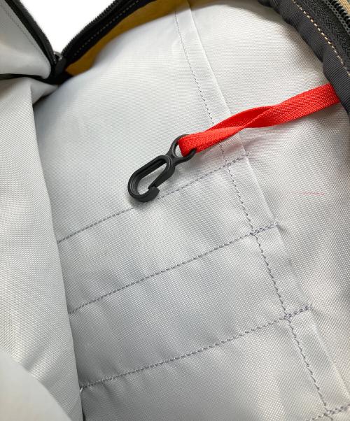 ARC'TERYX（アークテリクス）ARC'TERYX (アークテリクス) BEAMS BOY (ビームスボーイ) MANTIS 26L DAYPACK ベージュの古着・服飾アイテム
