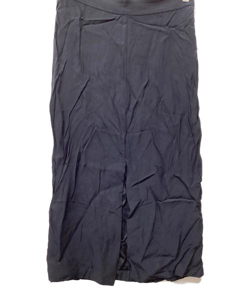 toteme（トーテム）toteme (トーテム) Front-Split サテン ミディスカート ネイビー サイズ:36の古着・服飾アイテム