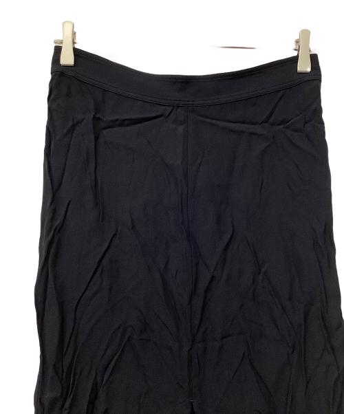 toteme（トーテム）toteme (トーテム) Front-Split サテン ミディスカート ネイビー サイズ:36の古着・服飾アイテム