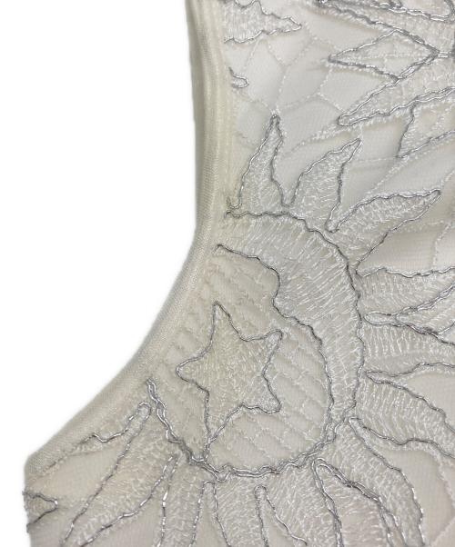 TADASHI SHOJI（タダシ ショージ）TADASHI SHOJI (タダシ ショージ) 惑星モチーフサイドレースドレス ホワイト サイズ:4の古着・服飾アイテム