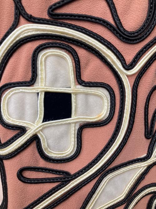 GRACE CONTINENTAL（（グレースコンチネンタル）GRACE CONTINENTAL (（グレースコンチネンタル) マルチモチーフコード刺繍ワンピース ベージュ サイズ:36の古着・服飾アイテム