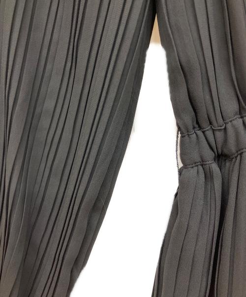 HER LIP TO（ハーリップトゥ）HER LIP TO (ハーリップトゥ) Point Lace Pleated Dress ブラック サイズ:Ｓの古着・服飾アイテム