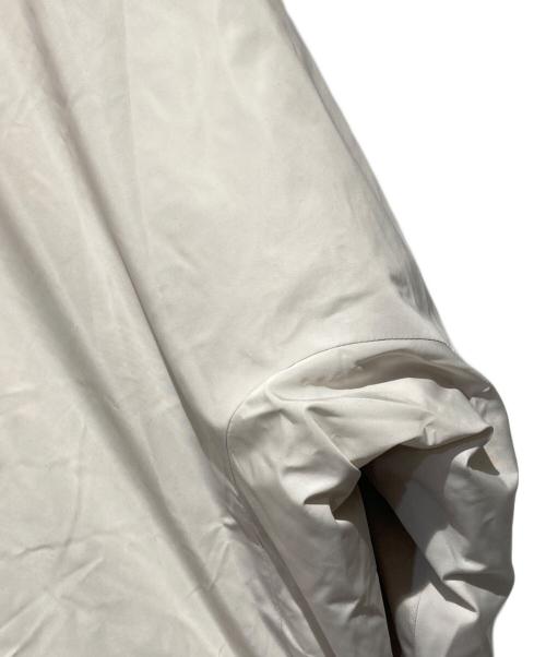 ebure（エブール）EBURE (エブール) シルクポリダウン コート ベージュ サイズ:38の古着・服飾アイテム