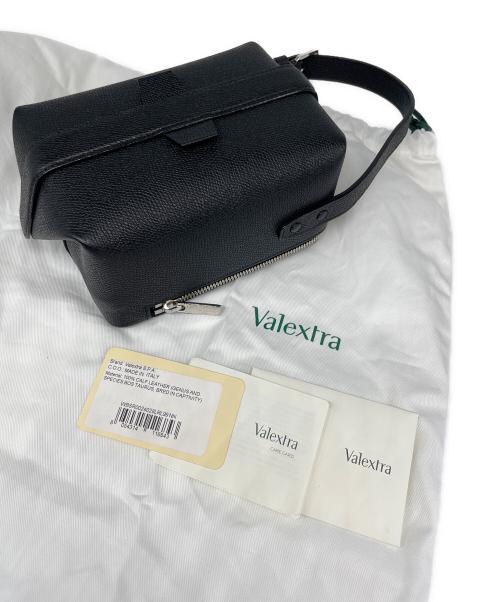 Valextra（ヴァレクストラ）Valextra (ヴァレクストラ) トリックトラック クロスボディ ブラックの古着・服飾アイテム