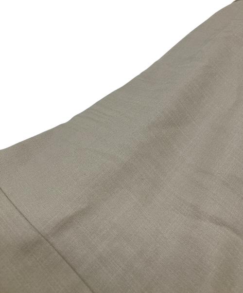 FOXEY NEWYORK（フォクシーニューヨーク）FOXEY NEWYORK (フォクシーニューヨーク) ゴールドボタンワンピース ベージュ サイズ:40の古着・服飾アイテム