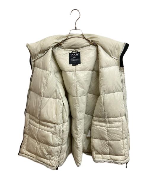 TAION（タイオン）TAION (タイオン) マウンテンパッカブルボリュームダウンジャケット ホワイト サイズ:Lの古着・服飾アイテム