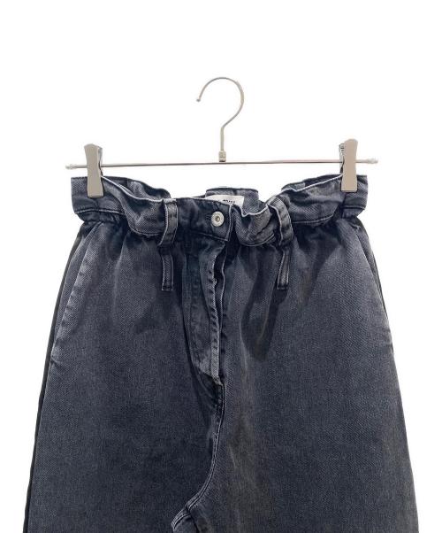 MIU MIU（ミュウミュウ）MIU MIU (ミュウミュウ) バックロゴデニムパンツ ブラック サイズ:27の古着・服飾アイテム