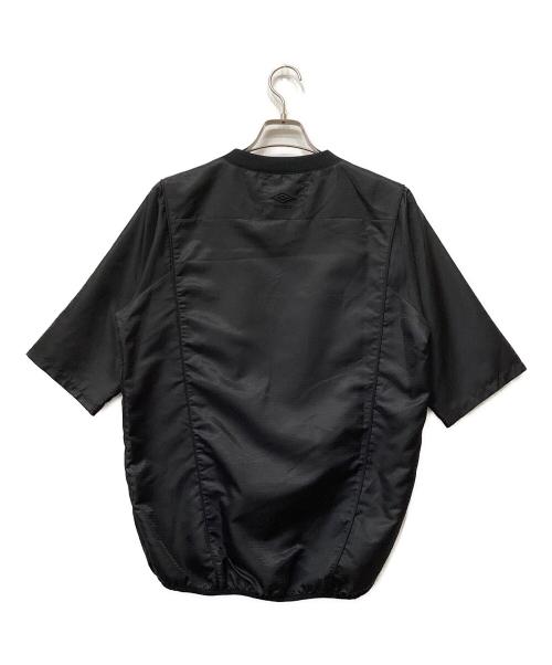 ALMOSTBLACK（オールモストブラック）ALMOSTBLACK (オールモストブラック) UMBRO (アンブロ) ウインドアップピステ ブラック サイズ:Lの古着・服飾アイテム