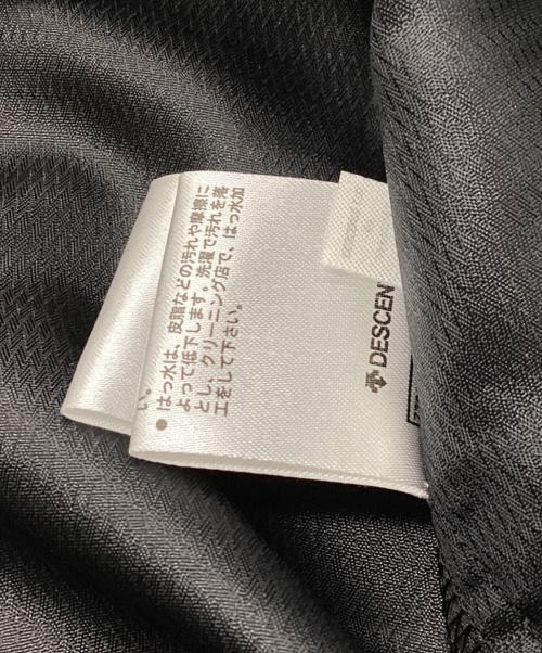 ALMOSTBLACK（オールモストブラック）ALMOSTBLACK (オールモストブラック) UMBRO (アンブロ) ウインドアップピステ ブラック サイズ:Lの古着・服飾アイテム