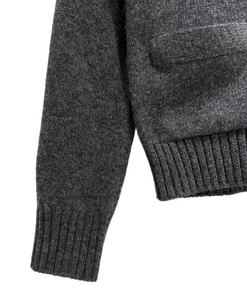 GUCCI（グッチ）GUCCI (グッチ) ロゴエンブロイダリーウールカーディガン グレー サイズ:S 未使用品の古着・服飾アイテム