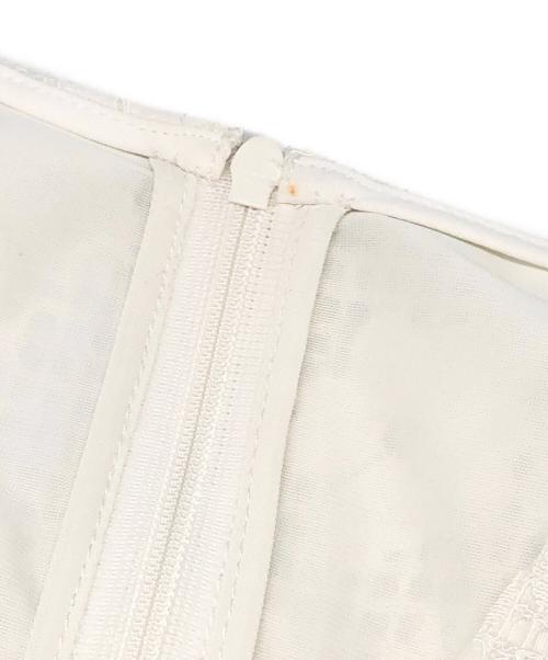 CORCOVADO（コルコバード）CORCOVADO (コルコバード) PUTI Flower race ドレス ホワイト サイズ:Mの古着・服飾アイテム