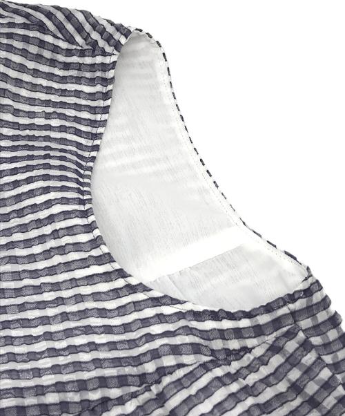 Rene（ルネ）Rene (ルネ) パールボタンノースリーブワンピース ネイビー サイズ:38の古着・服飾アイテム