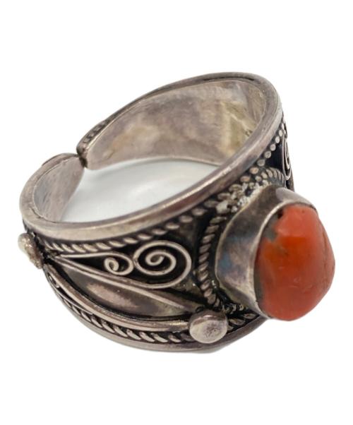 ADAWAT'N TUAREG（アダワットゥン トゥアレグ）Adawat'n Tuareg (アダワットゥン トゥアレグ) TOMORROW LAND (トゥモローランド) コーラル シルバーリング サイズ:17号の古着・服飾アイテム