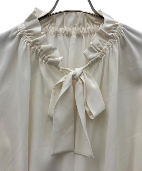 BALLSEY（ボールジィ）BALLSEY (ボールジィ) シアートロ フリルネックブラウス ホワイト サイズ:36の古着・服飾アイテム