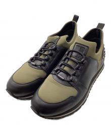 TOD'S（トッズ）の古着「レザースニーカー」｜カーキ