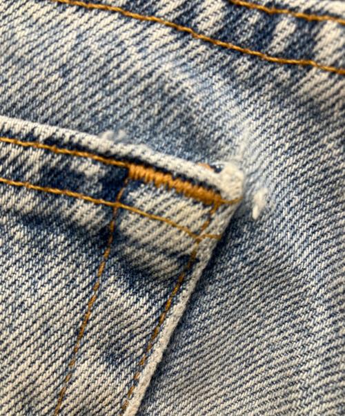 LEVI'S（リーバイス）LEVI'S (リーバイス) ダメージデニムパンツ インディゴ サイズ:W32の古着・服飾アイテム