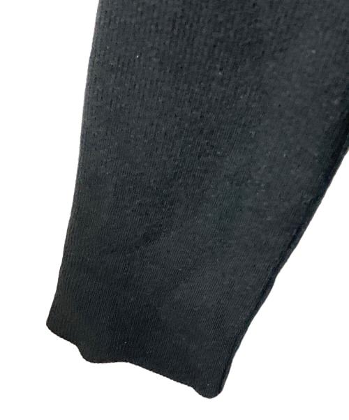 holiday（ホリデー）holiday (ホリデー) スーパーリブパフハイネックカットソー ブラックの古着・服飾アイテム