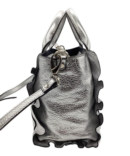 ripani（リパーニ）ripani (リパーニ) メタリックサイドフリルトート バッグ シルバーの古着・服飾アイテム