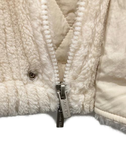 Matin Kim（マーティン・キム）Matin Kim (マーティン・キム) OUT POCKET FUZZY PUFFER JUMPER アイボリー サイズ:FREEの古着・服飾アイテム