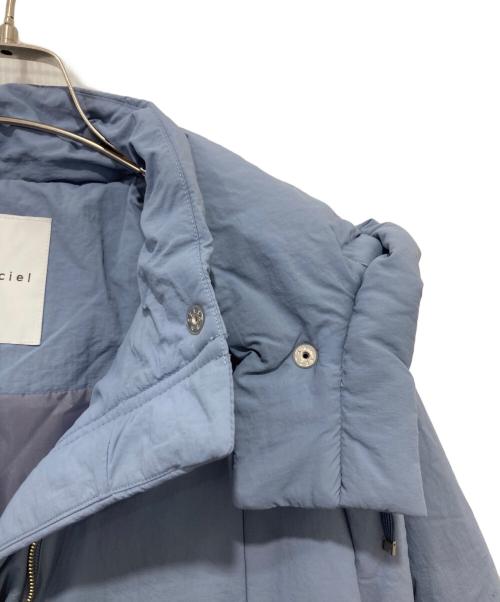 quaranciel（カランシエル）quaranciel (カランシエル) サーモライト(R) 2way フーデッド コート スカイブルー サイズ:Freeの古着・服飾アイテム