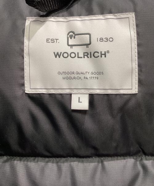 WOOLRICH（ウールリッチ）WOOLRICH (ウールリッチ) BEAMS F (ビームスエフ) 別注 コットンナイロン ダウンベスト ブラック サイズ:Lの古着・服飾アイテム