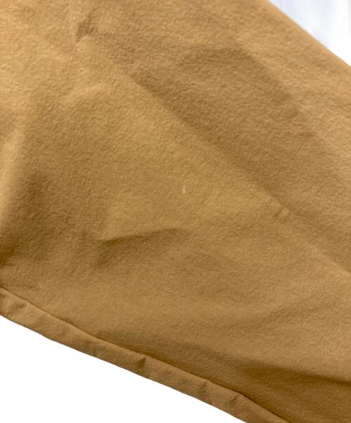 ourhome（アワホーム）OURHOME (アワホーム) ハリ感素材のきれいめプルオーバー キャメル サイズ:FREEの古着・服飾アイテム