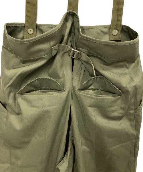 HeRIN.CYE（ヘリンドットサイ）HeRIN.CYE (ヘリンドットサイ) Suspender pants カーキ サイズ:FREE 未使用品の古着・服飾アイテム