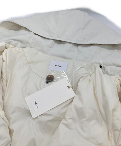 miffew（ミフュー）miffew (ミフュー) フーデッドロングダウンコート/HOODED LONG DOWN COAT ホワイト サイズ:2の古着・服飾アイテム
