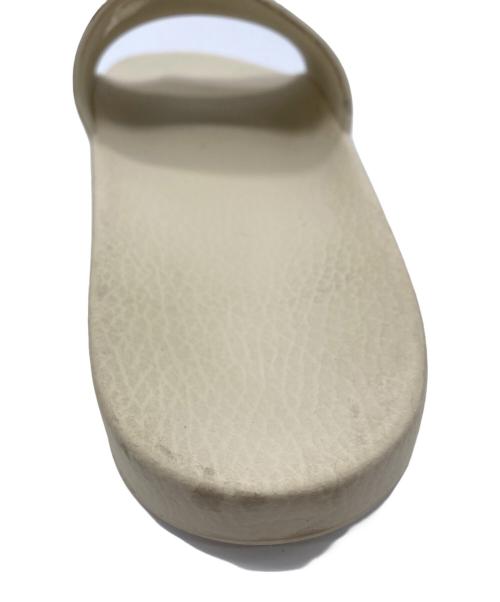 GUCCI（グッチ）GUCCI (グッチ) シャワーサンダル ベージュ サイズ:7の古着・服飾アイテム